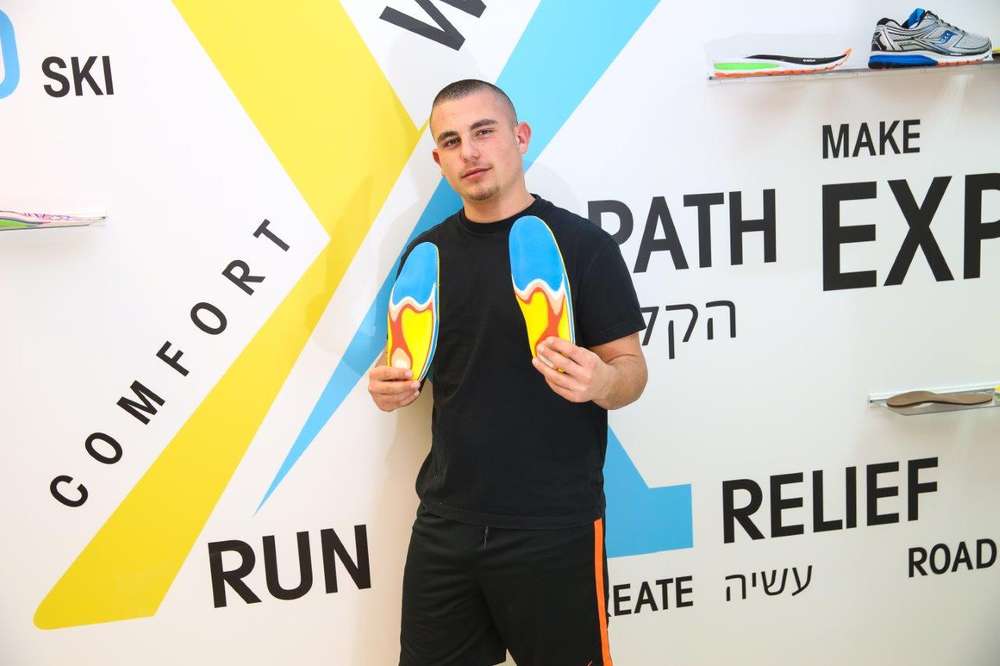 רואי אדם מתגייס לגולני